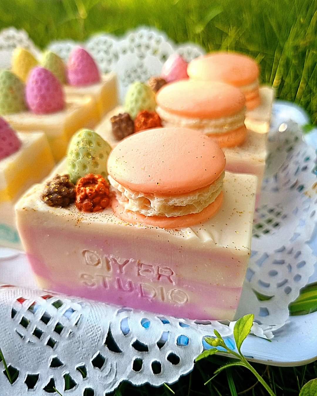 Soap - Macaron & Berries